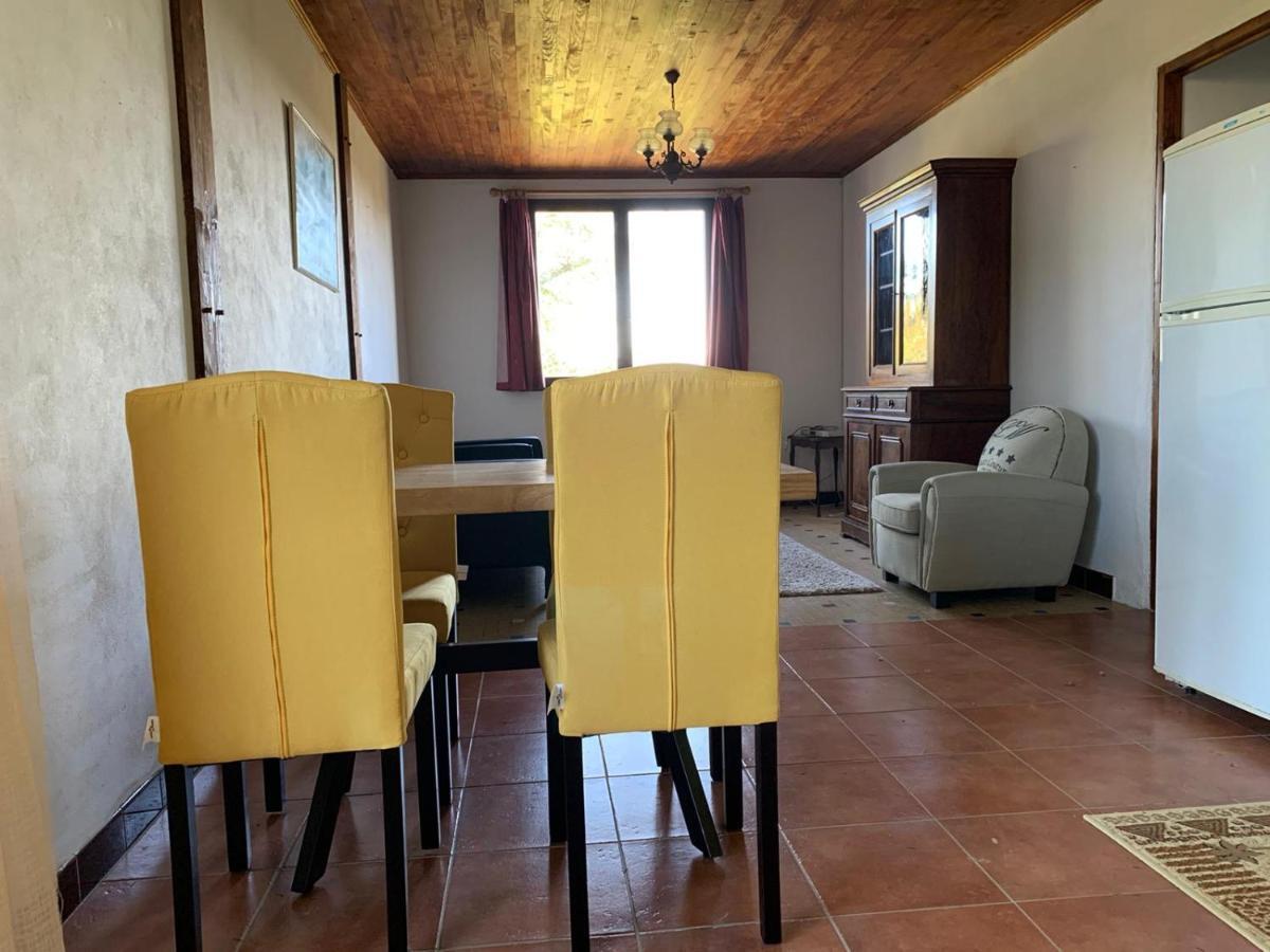 Gîtes Perruchet Castelnavet Buitenkant foto